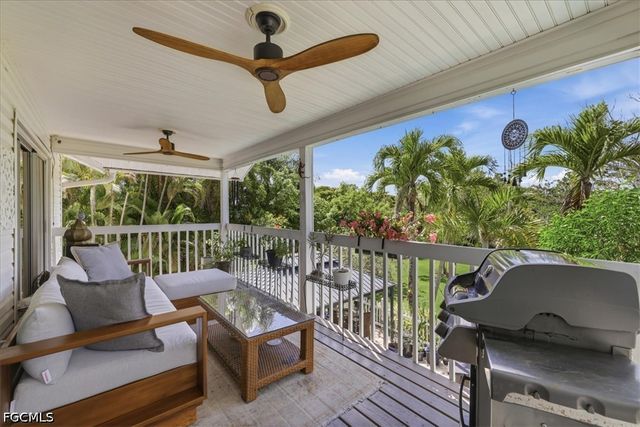 7215 Hendry Creek DR, Fort Myers, FL 33908