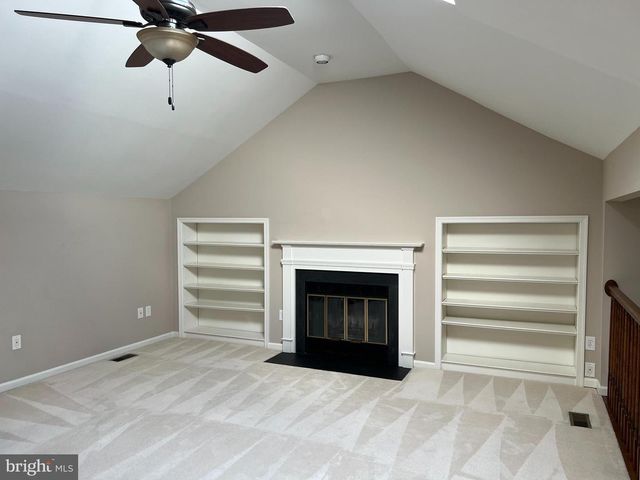 10783 BREWER HOUSE RD, Rockville, MD 20852