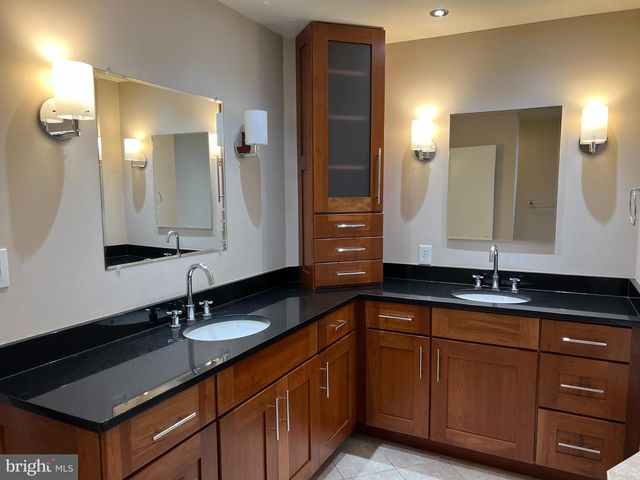 10783 BREWER HOUSE RD, Rockville, MD 20852