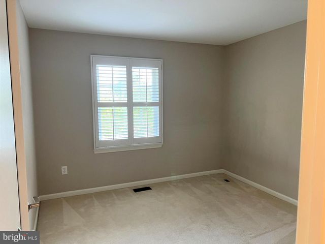10783 BREWER HOUSE RD, Rockville, MD 20852