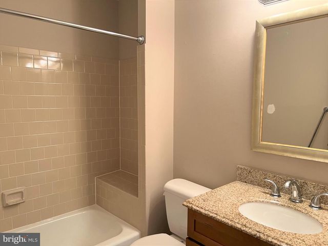 10783 BREWER HOUSE RD, Rockville, MD 20852