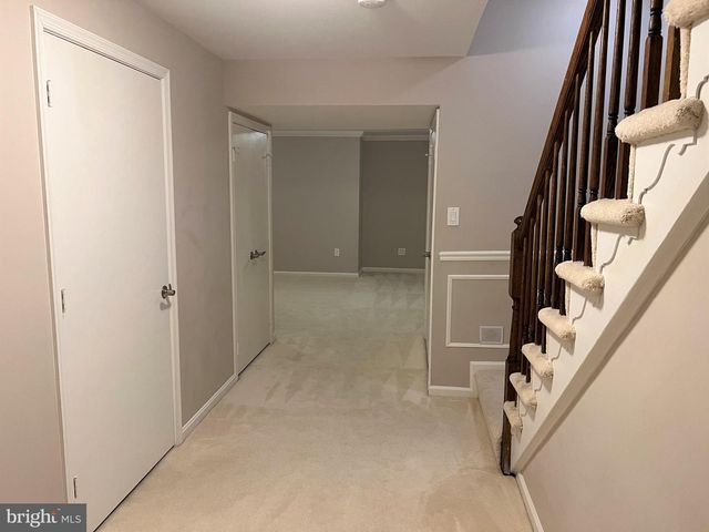 10783 BREWER HOUSE RD, Rockville, MD 20852