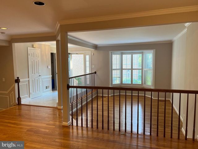 10783 BREWER HOUSE RD, Rockville, MD 20852