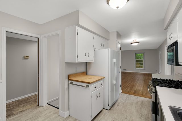 3929 Williston Road, Minnetonka, MN 55345