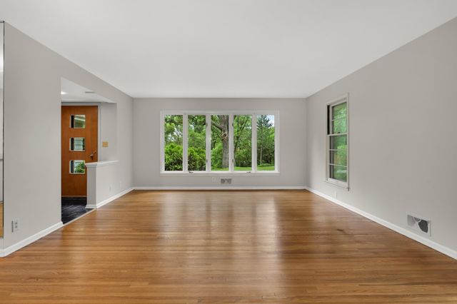 3929 Williston Road, Minnetonka, MN 55345