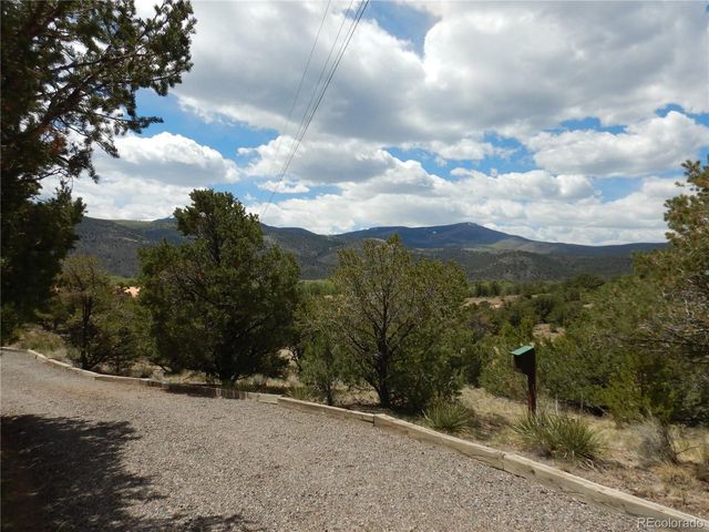 395 Kit Carson Rd, South Fork, CO 81154