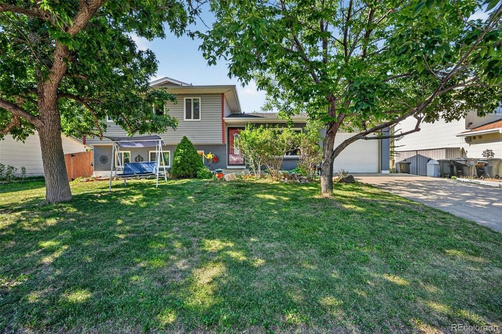 11892 W Dumbarton Drive, Morrison, CO 80465