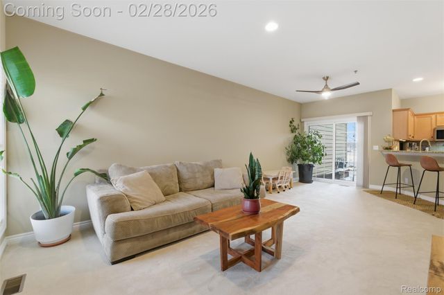 45645 Graystone Lane, Canton Charter Township, MI 48187