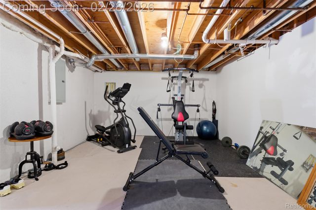 45645 Graystone Lane, Canton Charter Township, MI 48187