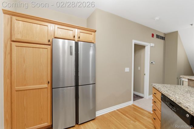 45645 Graystone Lane, Canton Charter Township, MI 48187