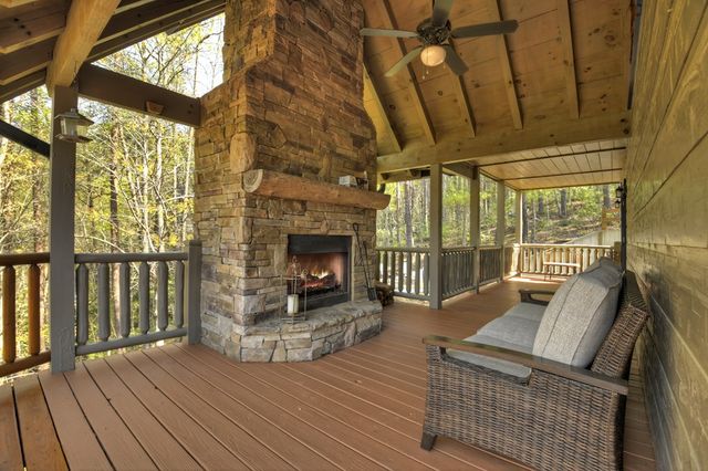 143 Bailey Circle, Mineral Bluff, GA 30559