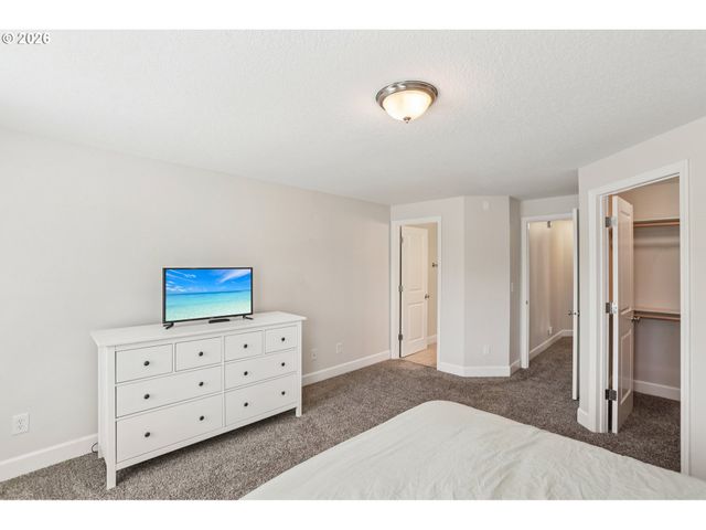 14205 Sw FANNO CREEK Ct, Portland, OR 97224