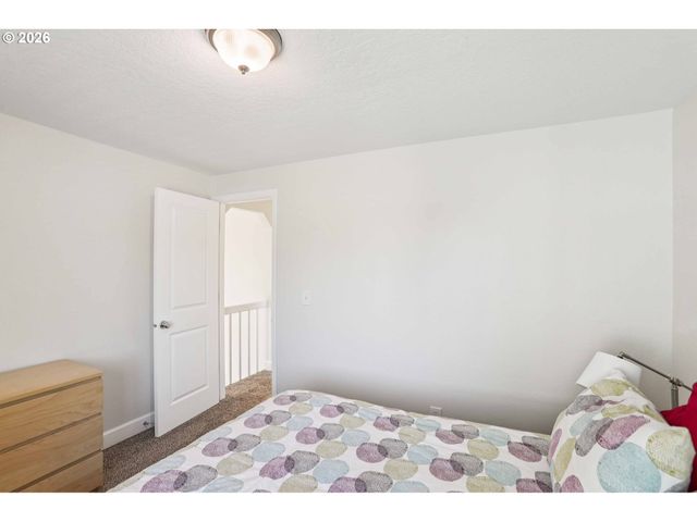 14205 Sw FANNO CREEK Ct, Portland, OR 97224