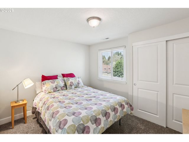 14205 Sw FANNO CREEK Ct, Portland, OR 97224