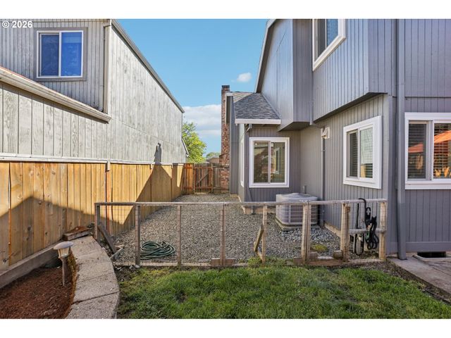 14205 Sw FANNO CREEK Ct, Portland, OR 97224