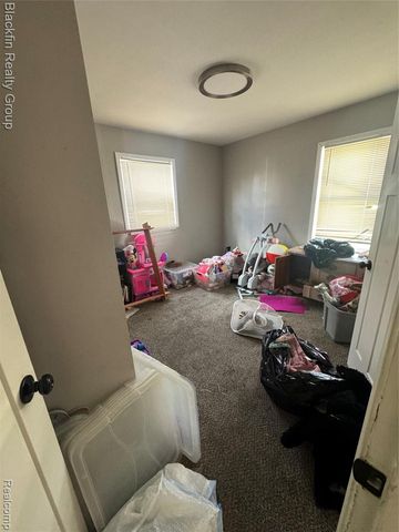 2214 Santa Barbara Drive, Flint, MI 48504