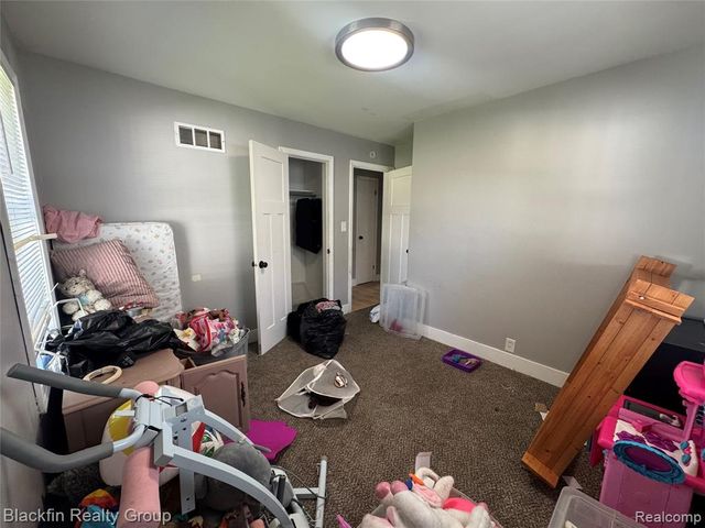 2214 Santa Barbara Drive, Flint, MI 48504