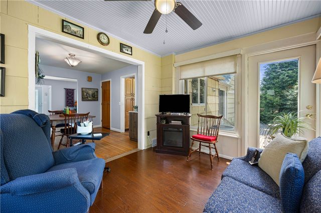 76 French Road, Pittsford, NY 14618