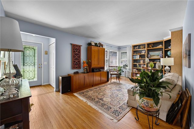 76 French Road, Pittsford, NY 14618