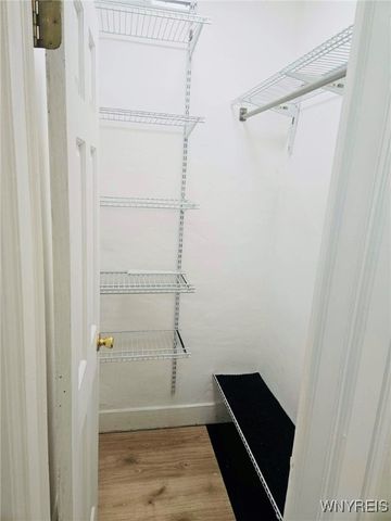 284 Olmstead Avenue, Lancaster, NY 14043