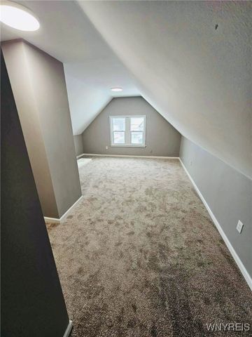 284 Olmstead Avenue, Lancaster, NY 14043