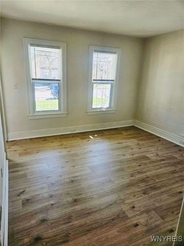 284 Olmstead Avenue, Lancaster, NY 14043