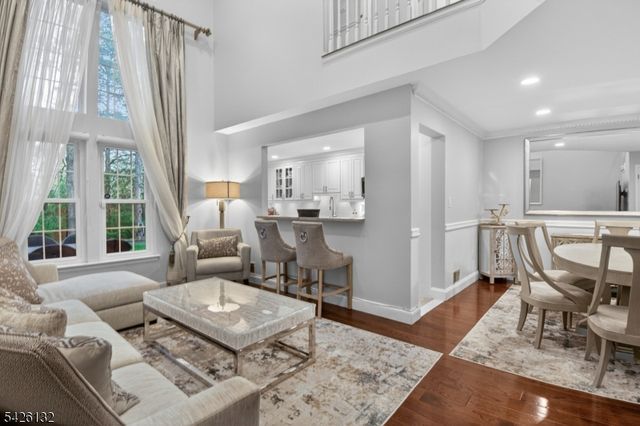 75 Washington Ct, Montville Twp., NJ 07082