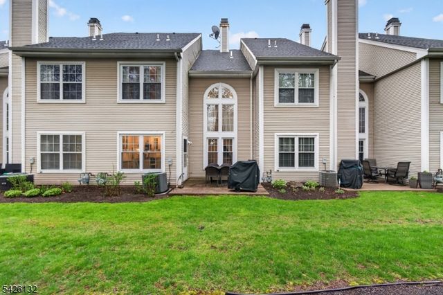 75 Washington Ct, Montville Twp., NJ 07082