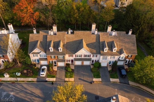 75 Washington Ct, Montville Twp., NJ 07082