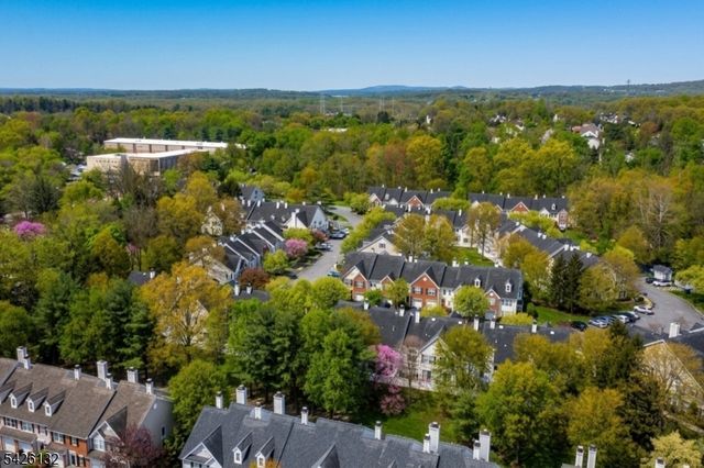 75 Washington Ct, Montville Twp., NJ 07082