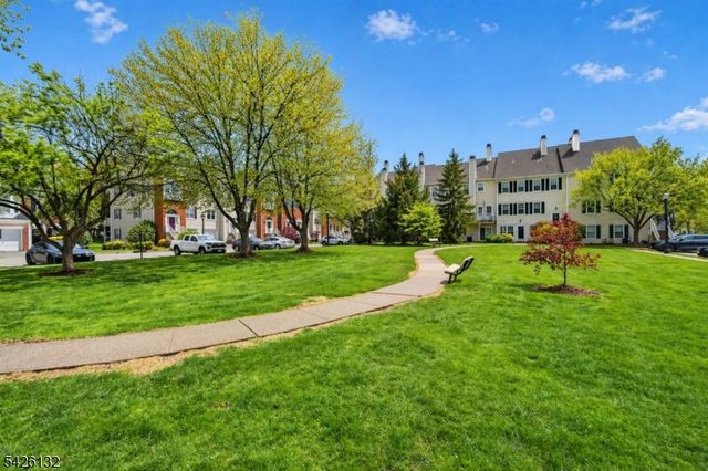 75 Washington Ct, Montville Twp., NJ 07082