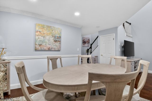 75 Washington Ct, Montville Twp., NJ 07082