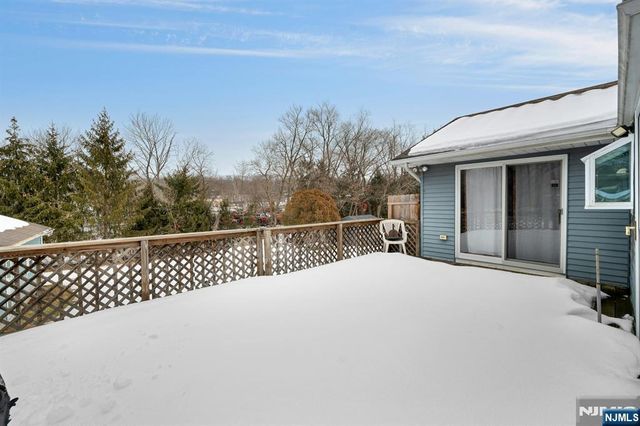 48 Deerfield Road, Wayne, NJ 07470