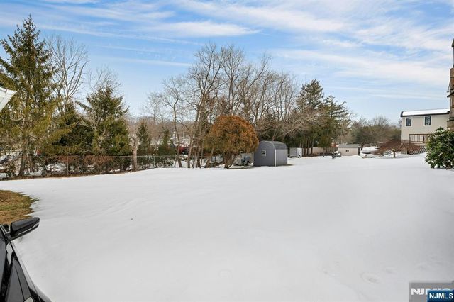 48 Deerfield Road, Wayne, NJ 07470