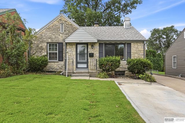 6177 Hickory Street, Omaha, NE 68106