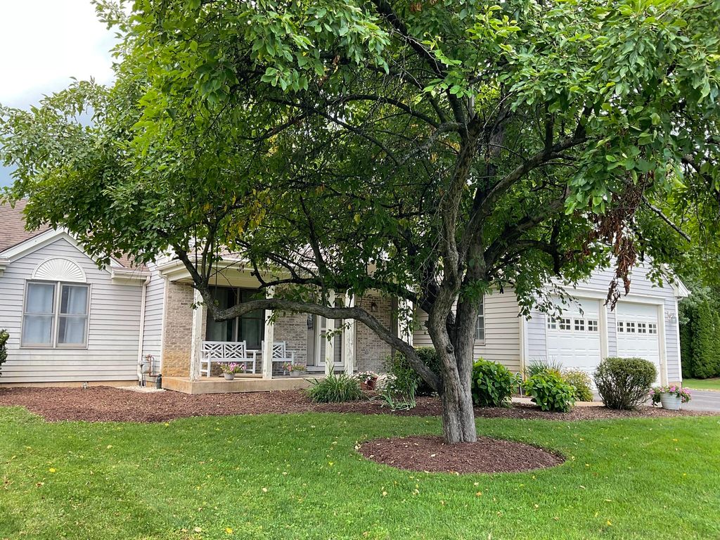 41W610 Silvana Drive, Elgin, IL 60124
