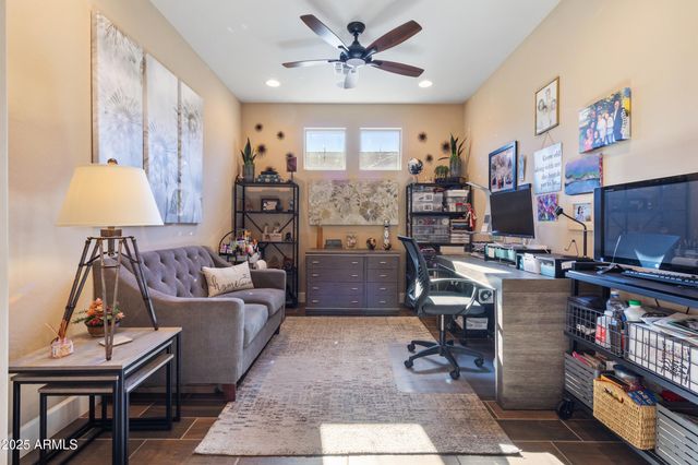 4467 COVERED WAGON Trail, Wickenburg, AZ 85390