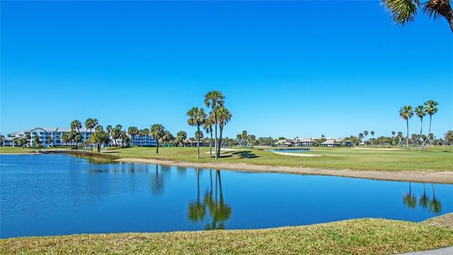 221 NE Plantation Road 213, Stuart, FL 34996