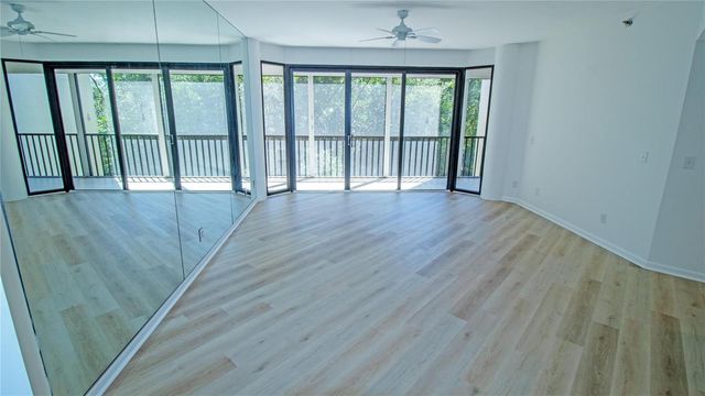 221 NE Plantation Road 213, Stuart, FL 34996