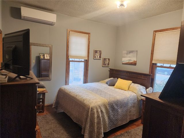 893 Short Avenue, Marengo, IA 52301