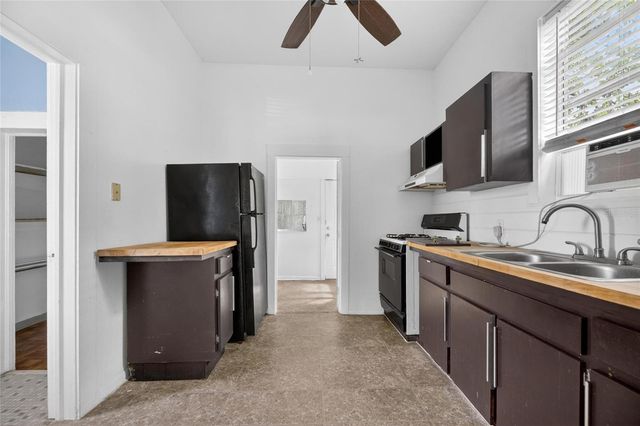 1304 E 15TH AVENUE, Tampa, FL 33605