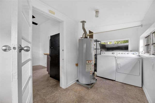 1304 E 15TH AVENUE, Tampa, FL 33605