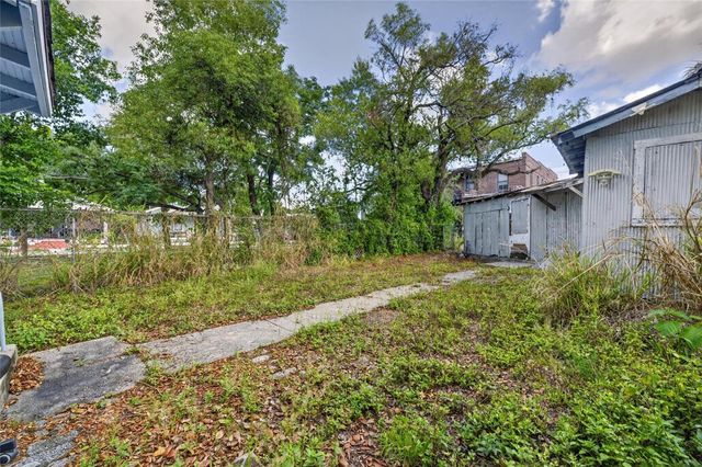 1304 E 15TH AVENUE, Tampa, FL 33605