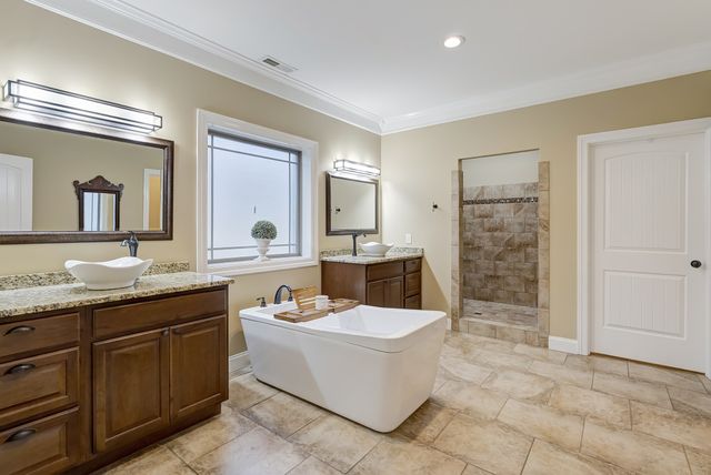 1065 Parkhurst Rd, Mcminnville, TN 37110