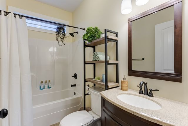 1065 Parkhurst Rd, Mcminnville, TN 37110