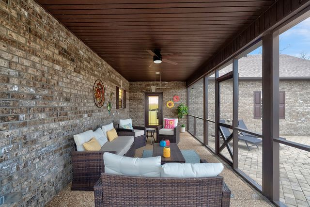 1065 Parkhurst Rd, Mcminnville, TN 37110