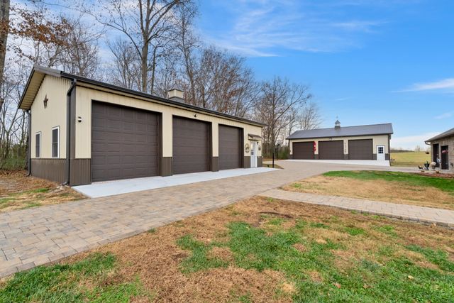 1065 Parkhurst Rd, Mcminnville, TN 37110