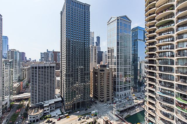 300 N State Street 3334, Chicago, IL 60654