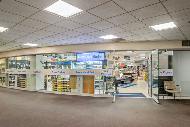 300 N State Street 3334, Chicago, IL 60654