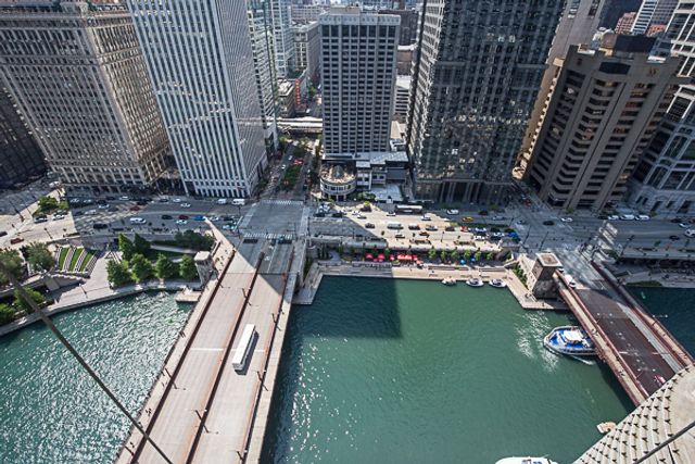 300 N State Street 3334, Chicago, IL 60654